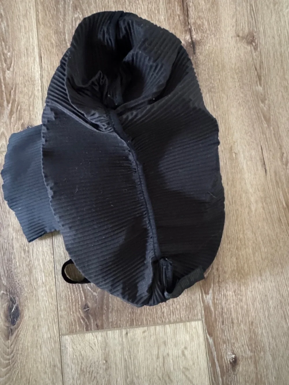 COS | Black Pleated Women's Tote Bag